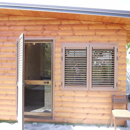 Windmill Gesthouse & Grill Campingplatz