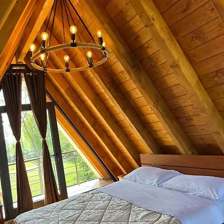 Windmill Gesthouse & Grill Campsite Shkoder