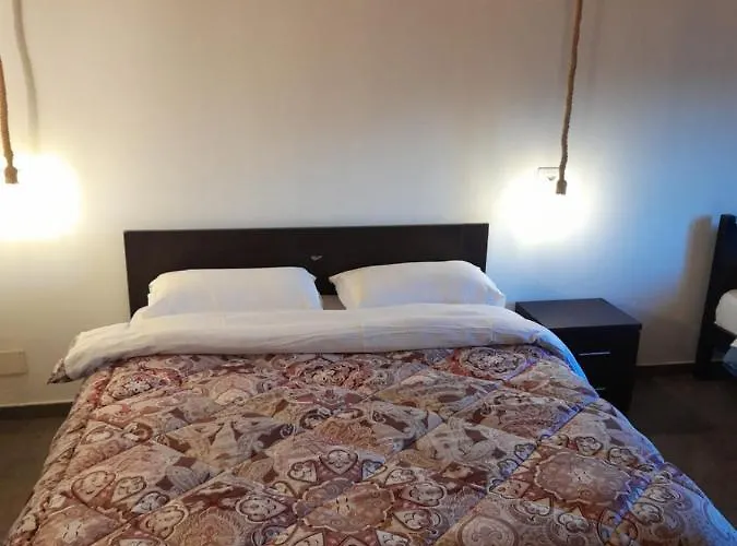 Windmill Gesthouse & Grill Camping Shkodër