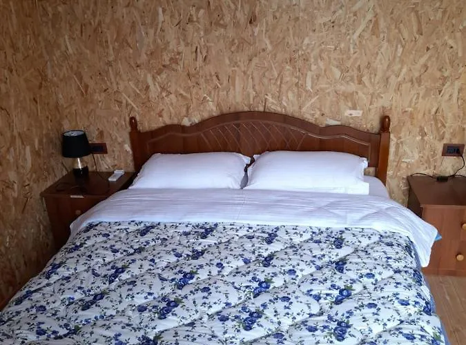 Windmill Gesthouse & Grill *