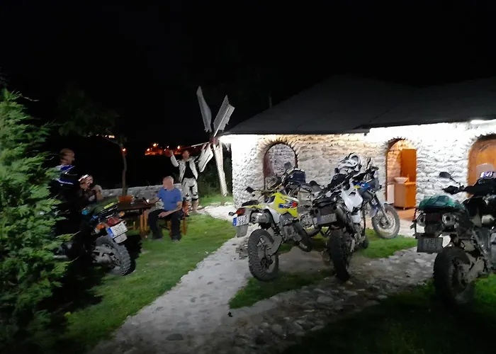 Windmill Gesthouse & Grill *