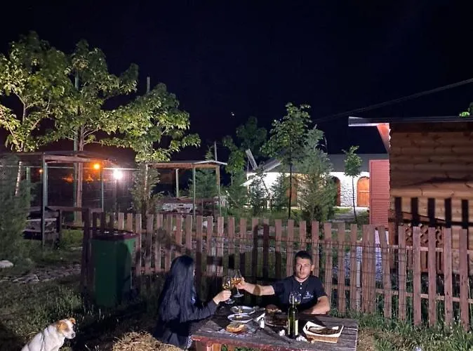 Windmill Gesthouse & Grill *