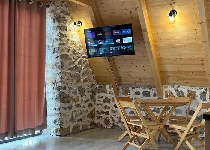 Camping Windmill Gesthouse & Grill Shkodër