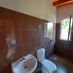 مكان تخييم Windmill Gesthouse & Grill