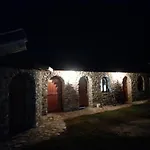 Windmill Gesthouse & Grill * Shkodër