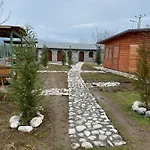 Windmill Gesthouse & Grill * Shkodër