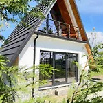 Windmill Gesthouse & Grill *