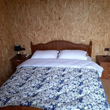 Windmill Gesthouse & Grill *