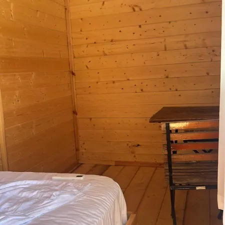 Windmill Gesthouse & Grill Campingplatz *